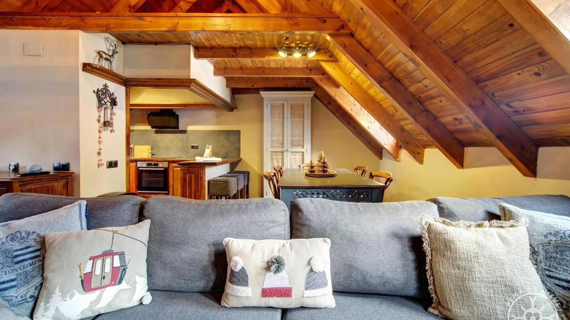 Casa Sautareth De Alma De Nieve Villa Tredos Holiday home