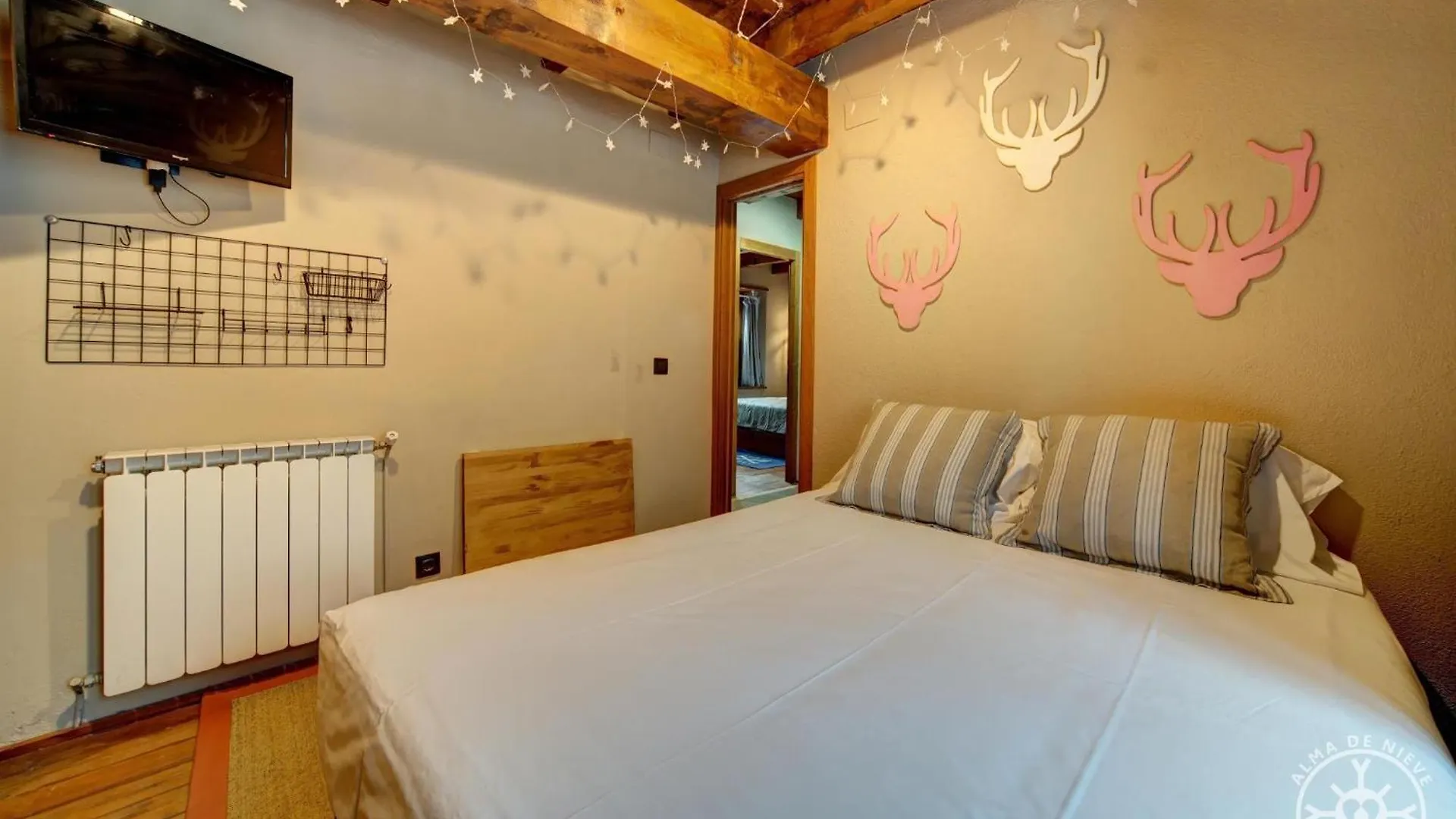 Casa Sautareth De Alma De Nieve Villa Tredos 0*,  Spain